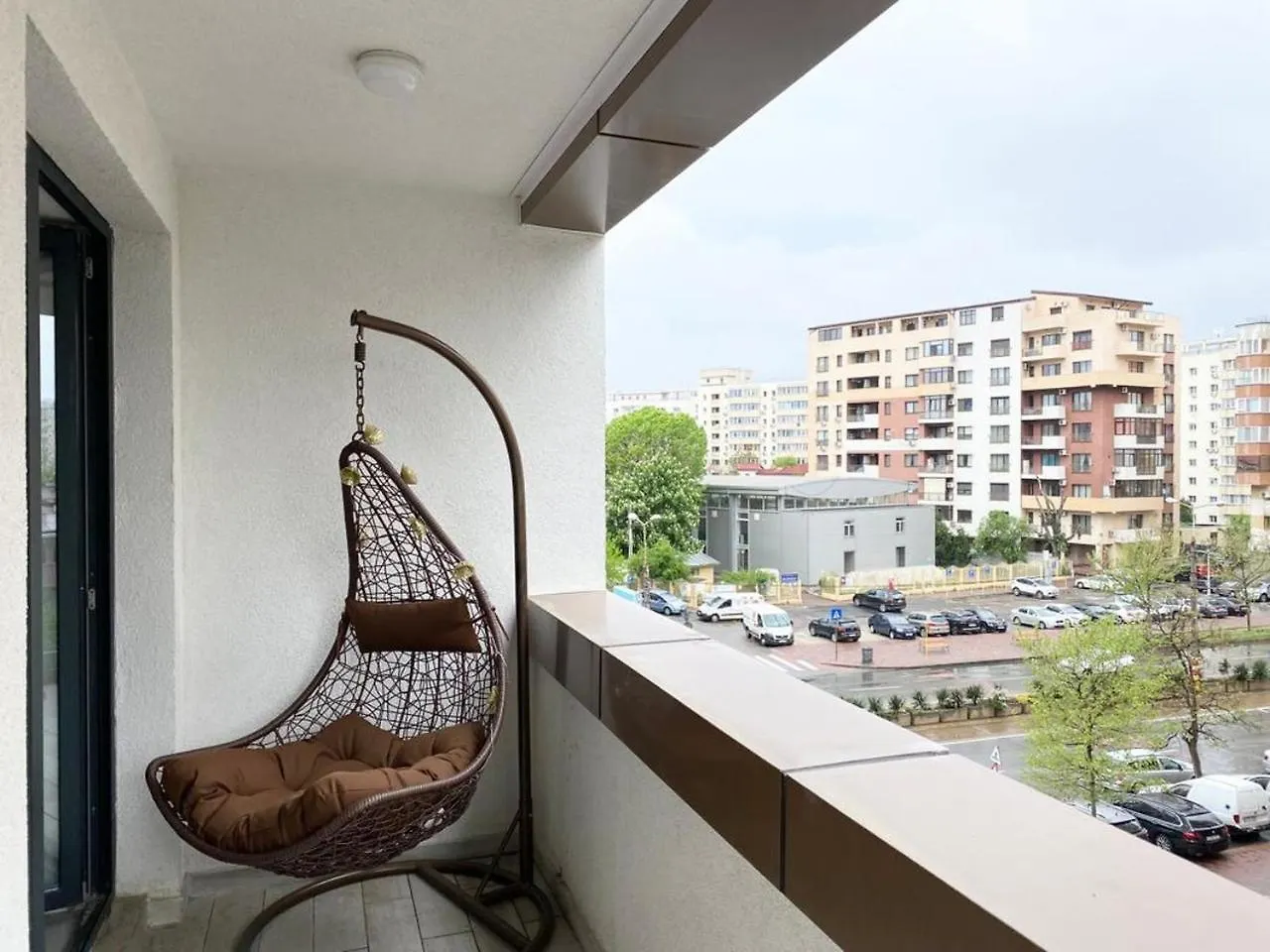 Appartamento The Painter - Timpuri Noi 1Br With Parking Bucarest